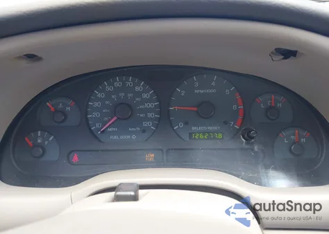 2003 Ford Mustang из США, поврежденный, VIN 1FAFP404X3F338318